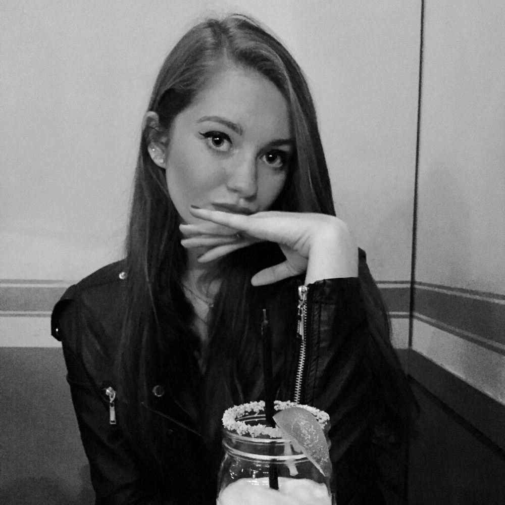 Meet your Posher, Claire